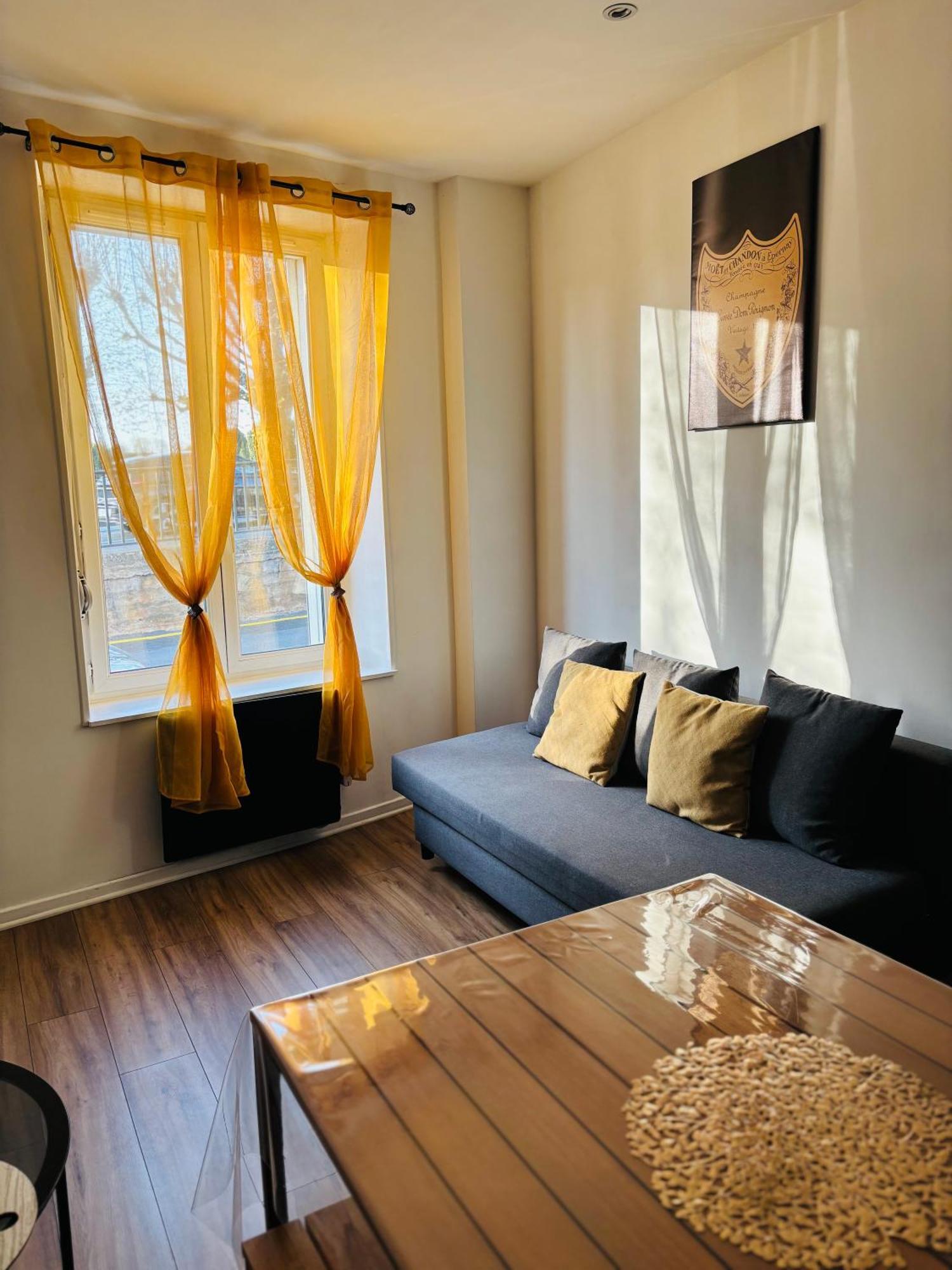 Fine Bulle En Champagne - 1 Chambre - Terrasse Epernay Luaran gambar